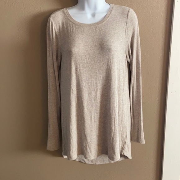 CAbi Tops - 𝅺cabi high low tunic top